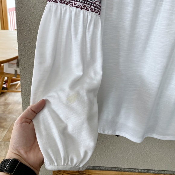 White House Black Market top - Picture 5 of 10